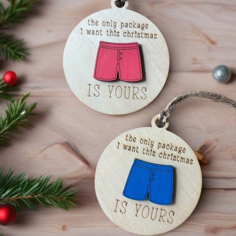 Package Ornament – Funny Christmas Design
